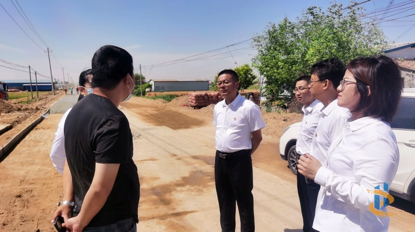 简讯：赵同江董事长慰问成武公路监理项目一线职工