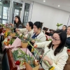 “花香满溢·悦享芳华”插花主题活动